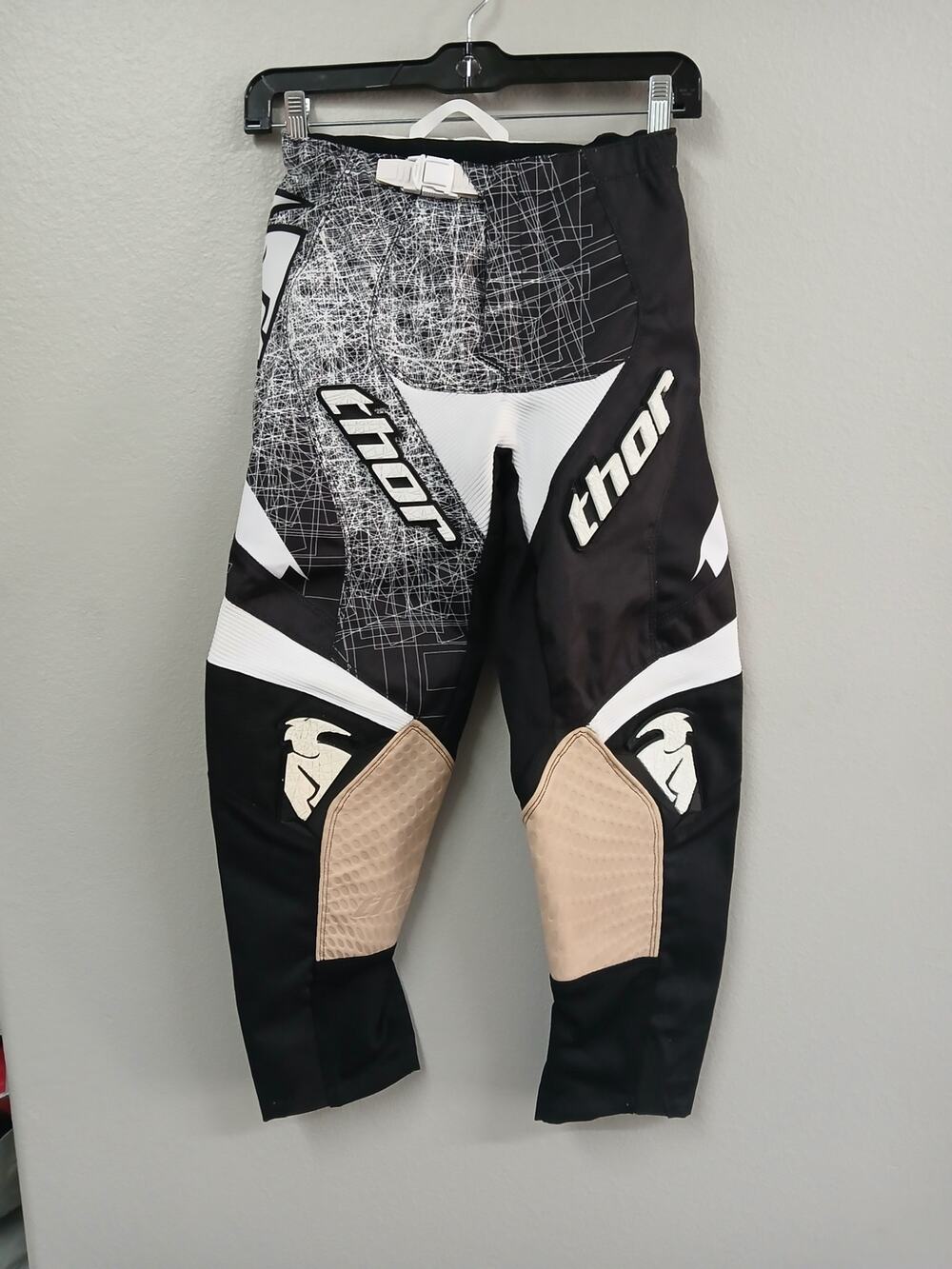 Thor Phase "Black Scribble" Youth 10-12
Motocross Pants.